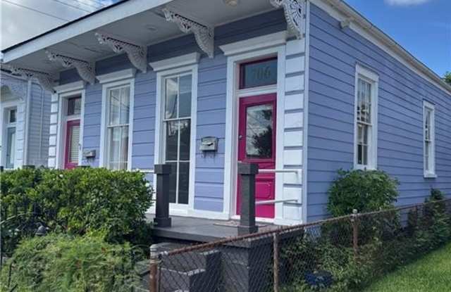 706 GENERAL TAYLOR Street Gallery 1