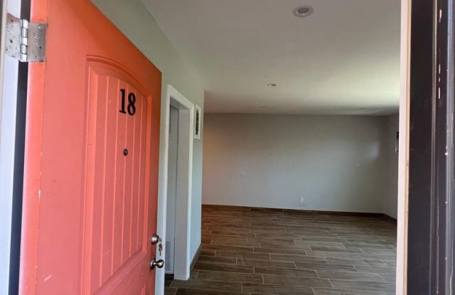 7237 Variel Ave photos photos