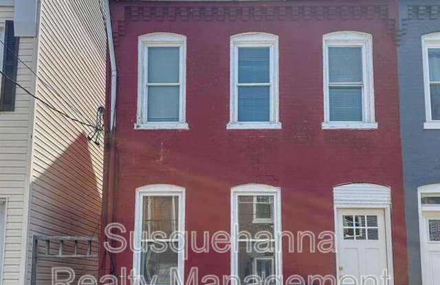 537 Woodward Street photos photos