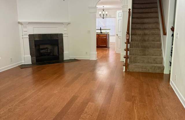 Beautiful 4 Bedroom Home Gallery 3