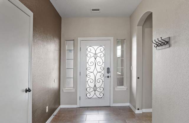2237 LEAFY POINT Place Gallery 4