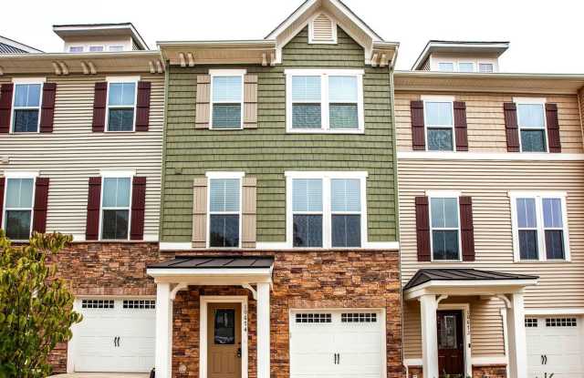 10674 HINTON WAY - 10674 Hinton Way, Buckhall, VA 20112