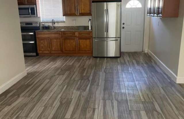 113 Ne 5th Avenue - 113 Northeast 5th Avenue, Boynton Beach, FL 33435