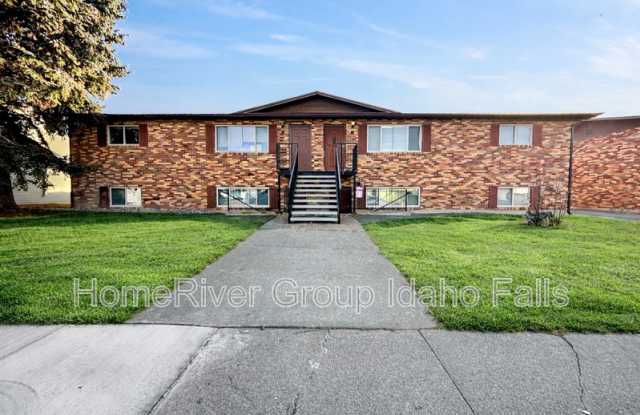 1417 Elizabeth Cir - 1417 Elizabeth Circle, Idaho Falls, ID 83404