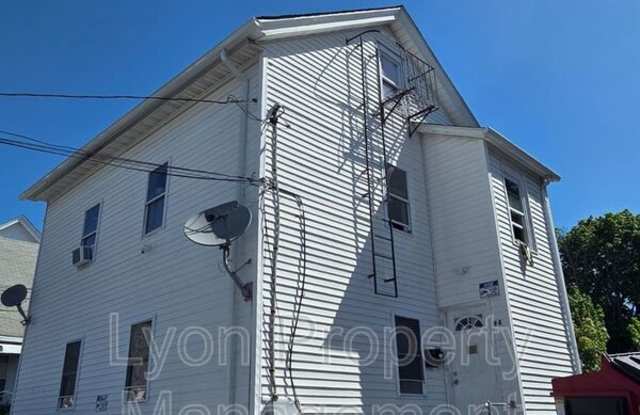 94 Webster Ave photos photos