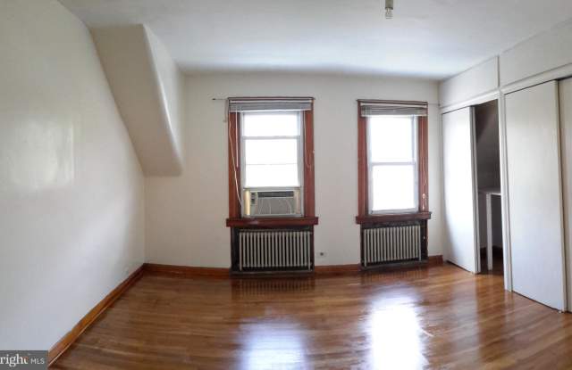 834 MONTGOMERY AVENUE Gallery 4