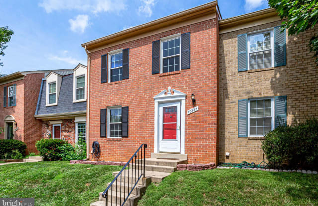10334 GRANITE CREEK LANE - 10334 Granite Creek Lane, Oakton, VA 22124