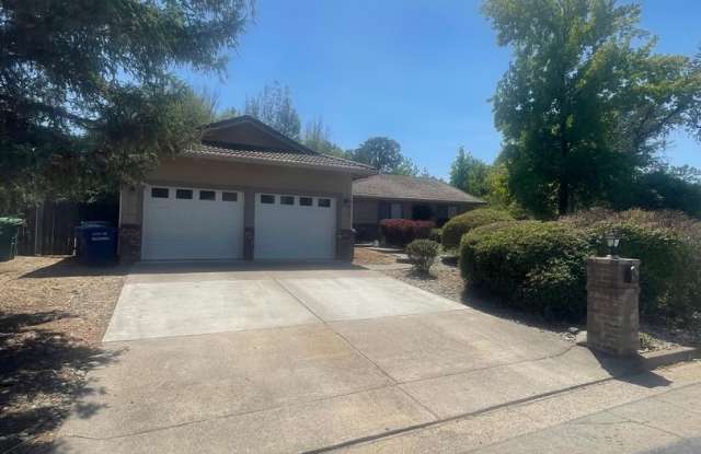 SPACIOUS 3 BED 2 BATH WITH BONUS ROOM / DEN IN THE COUNTRY OAKS SUBDIVISION photos photos SPACIOUS 3 BED 2 BATH WITH BONUS ROOM / DEN IN THE COUNTRY OAKS SUBDIVISION photos photos