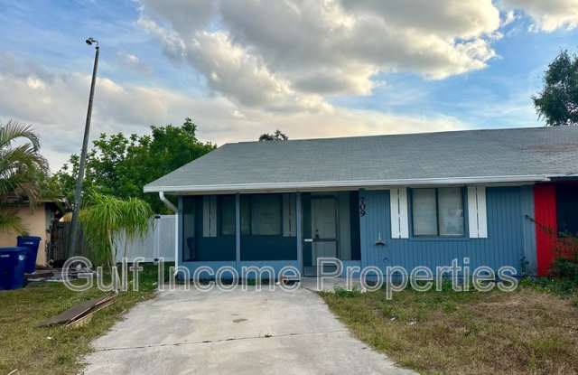 709 45th Street East - 1 photos photos