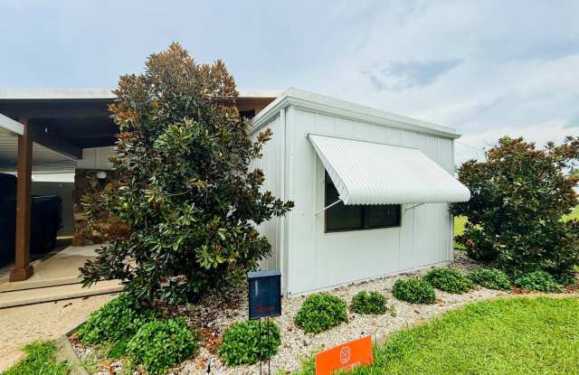 2902 Bruce Ln Gallery 2