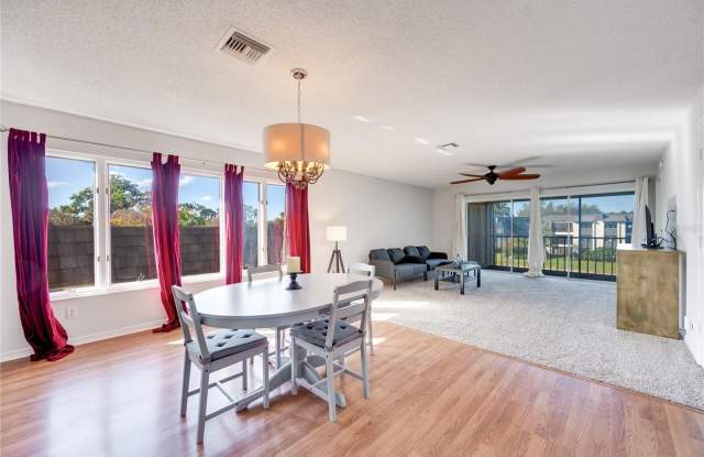 1645 SPOONBILL Lane Gallery 3