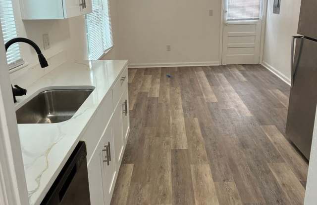 116 Holland Circle photos photos