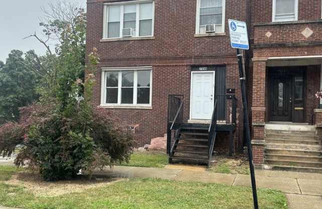 7556 S Langley Avenue photos photos