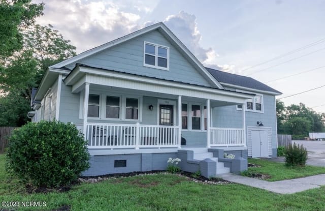 1312 Old Cherry Point Road - 1312 Old Cherry Point Road, James City, NC 28560