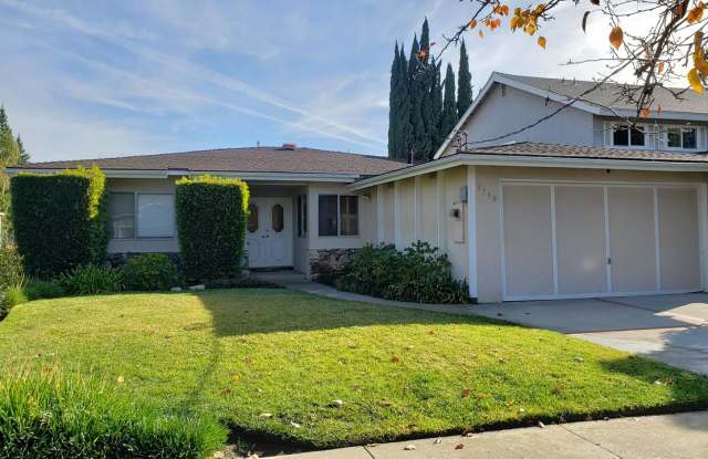 5738 SUNNYSLOPE Avenue - 5738 Sunnyslope Avenue, Los Angeles, CA 91401