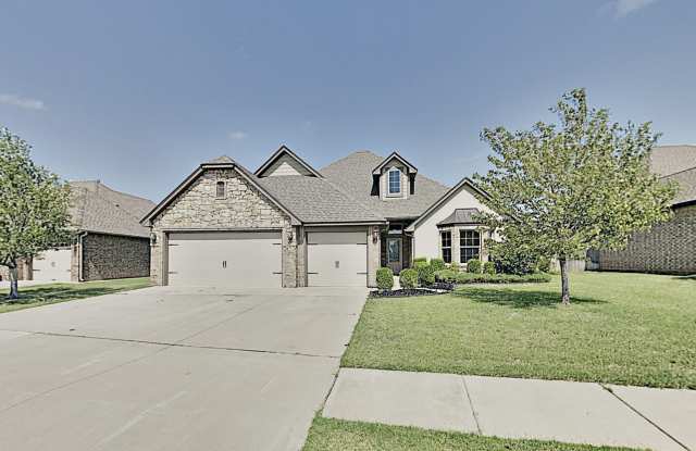 12516 Stonecrest Lane - 12516 Stonecrest Ln, Oklahoma City, OK 73142