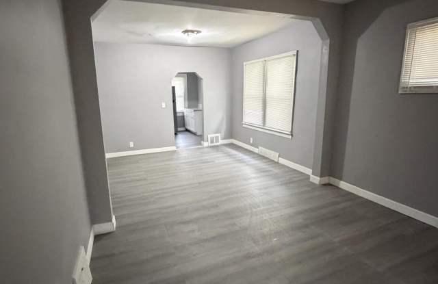 15574 Wabash Street Gallery 2