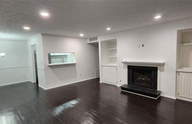 307 Dunbar Drive Gallery 2