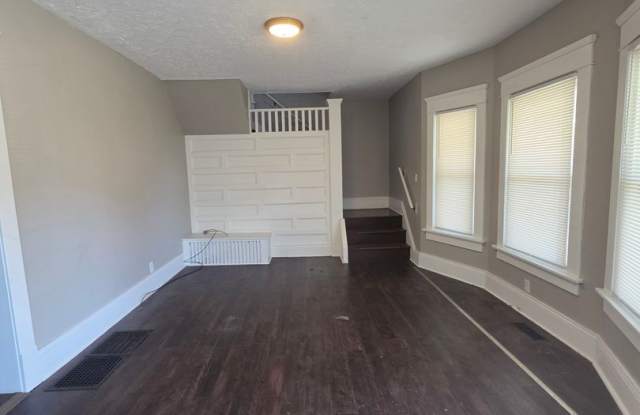 FOR RENT – 3 BEDROOM HOME IN CANTON, OH! Gallery 3