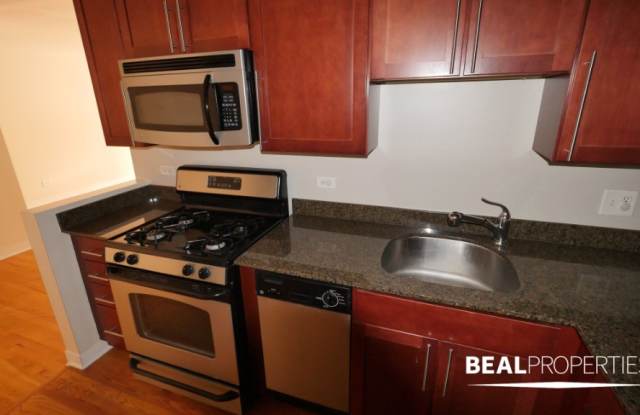 623 W Wrightwood Ave photos photos