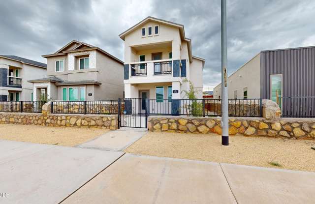 5861 DALHART Drive Gallery 1