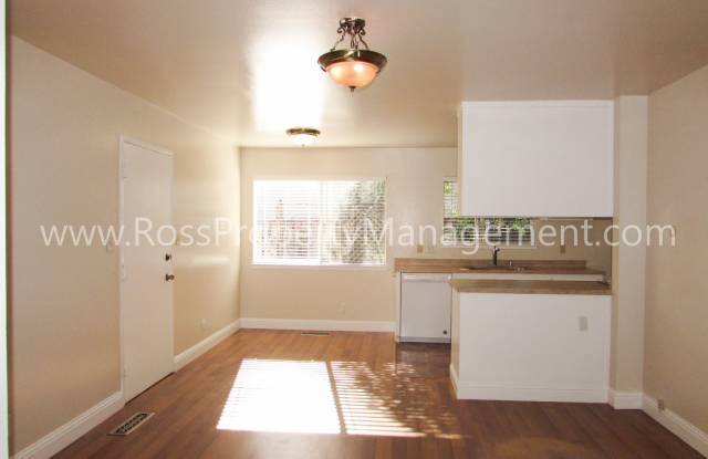 Cute Single Story Pleasanton home, walking distance to K-8 schools Gallery 3