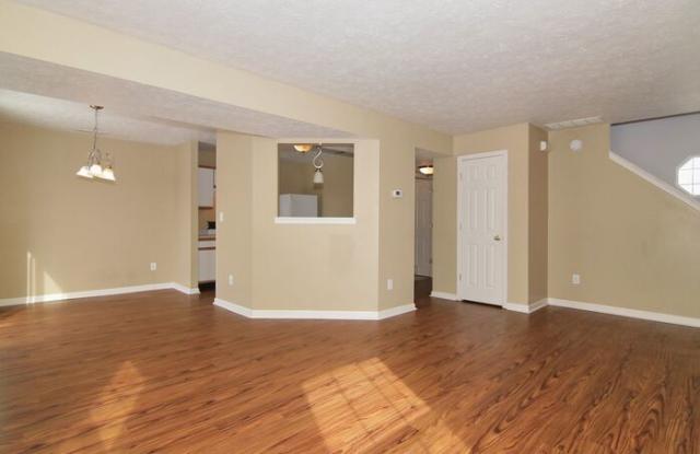 1218 Tealpoint Circle Gallery 3