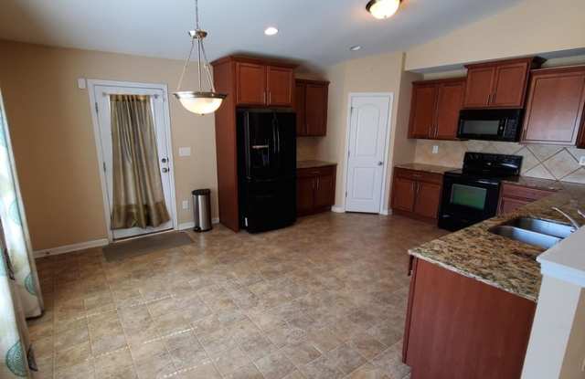 3221 Saddlebrook Drive Gallery 4