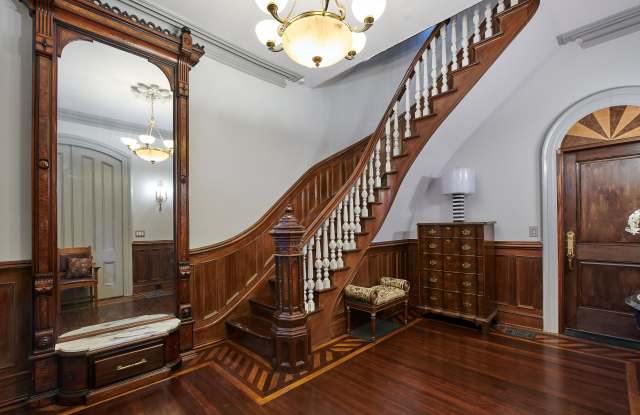 104 Sycamore Avenue Gallery 2