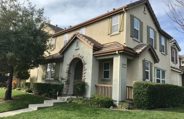 4931 Kokomo Drive - 4931 Kokomo Drive, Sacramento, CA 95835