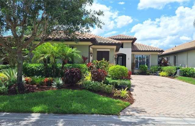 12482 Kentwood Avenue photos photos