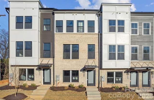 5014 Grayton Alley photos photos