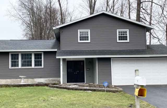 3 Bed, 1.5 Bath- Single Family home for rent- Liverpool - Forrest Hills - 4298 Luna Course, Onondaga County, NY 13090