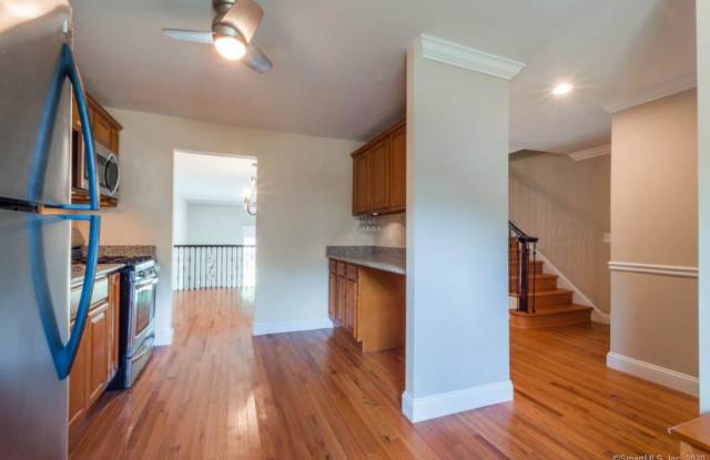105 Brittany Farms Road Gallery 2