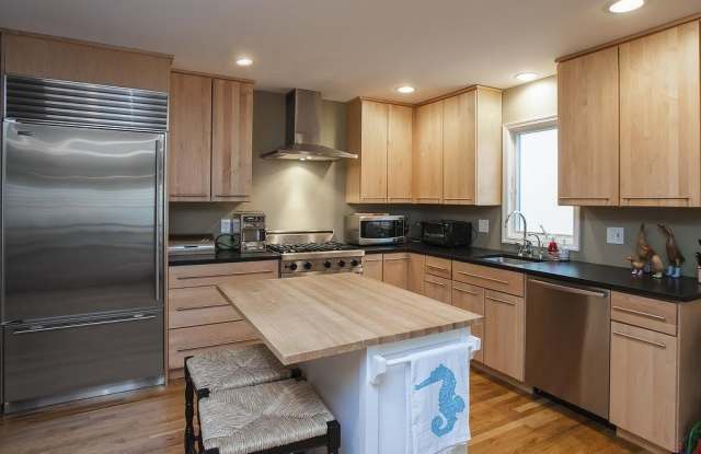 615 Fifth Avenue photos photos