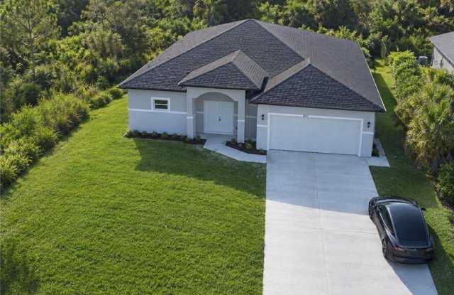 1247 Cavalier Circle Gallery 1