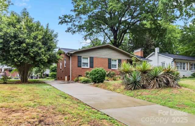 1634 Van Buren Avenue photos photos