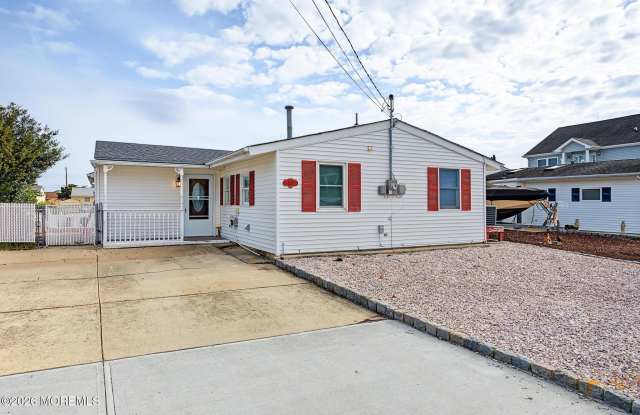137 E Susquehanna Drive Gallery 1