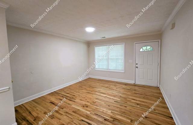 1687 Thoms Dr NW Gallery 2