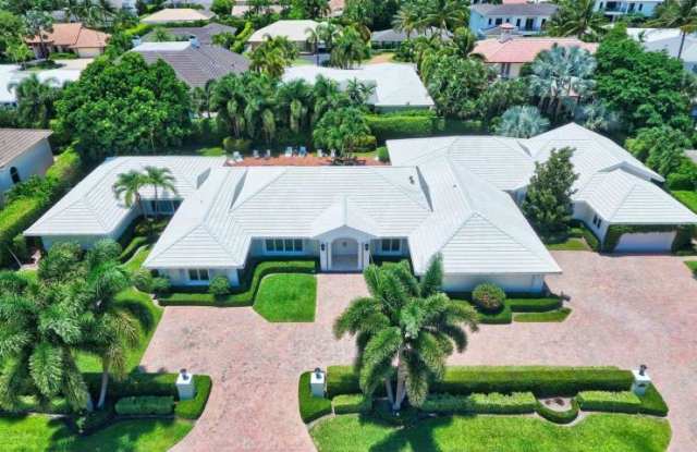 2323 Areca Palm Road Gallery 2