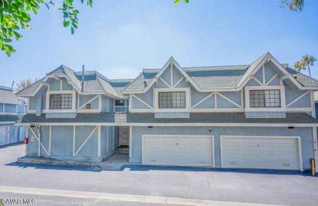 18452 Lemarsh Street photos photos