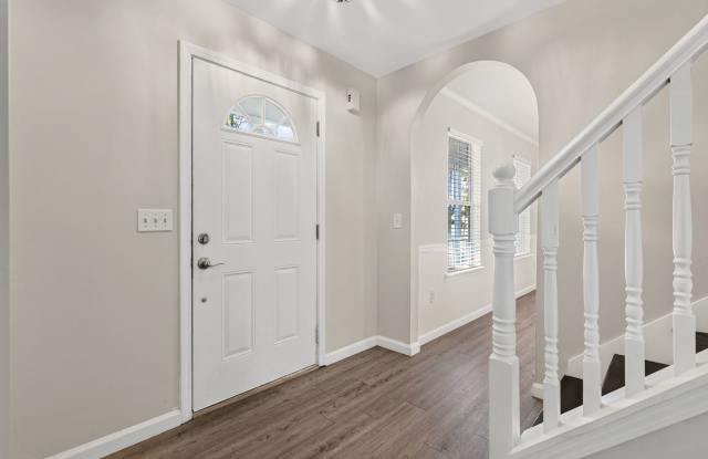 Beautiful Loganville Home with Huge Fenced Backyard Gallery 3