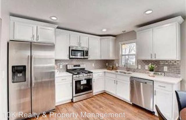 1276 Junction Ave - 1276 Junction Avenue, Maplewood, MN 55109