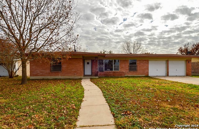 414 E LANGLEY BLVD - 414 East Langley Boulevard, Universal City, TX 78148