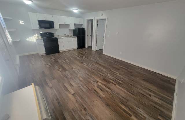 1615 10th St photos photos