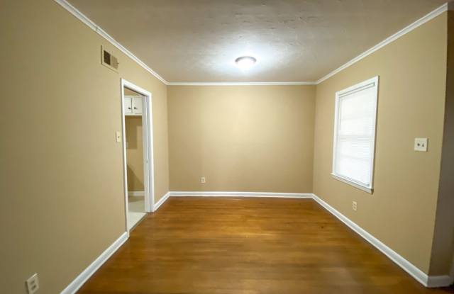 3 bed, 1.5 bath home near Mt Moriah and Willow in E Memphis photos photos