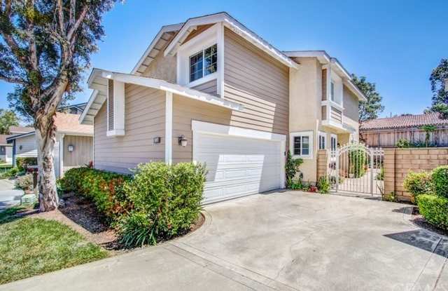 4 Potomac - 4 Potomac, Irvine, CA 92620