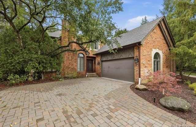 160 Kirkwood Court Gallery 1