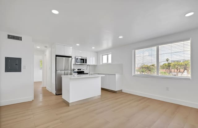 1 Bd/1 Ba corner unit with quartz countertops, washer/dryer, stainless steel appliances, 1 parking space. photos photos 1 Bd/1 Ba corner unit with quartz countertops, washer/dryer, stainless steel appliances, 1 parking space. photos photos