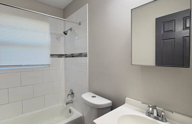 Welcome Home to Bellagio South Living: Where Comfort Meets Convenience Gallery 2